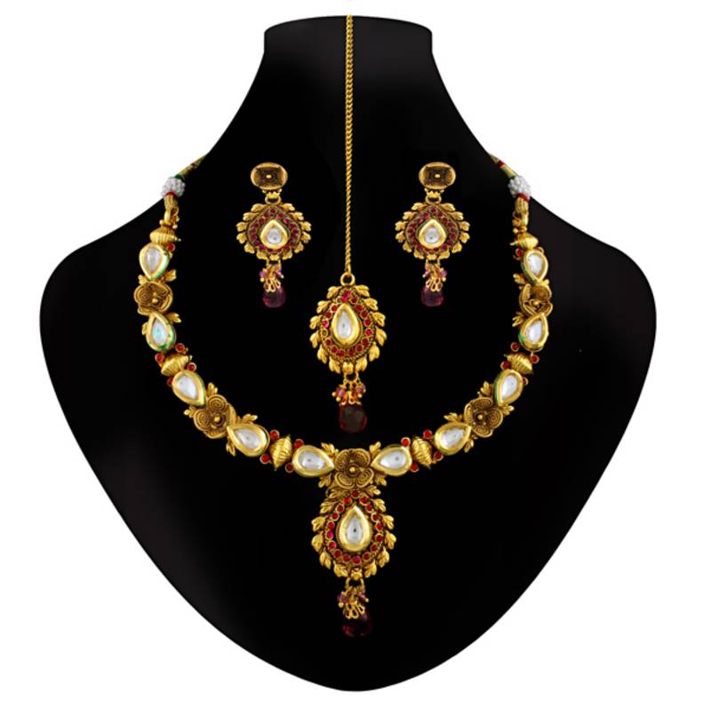 Eye Candy Kundan Necklace Set