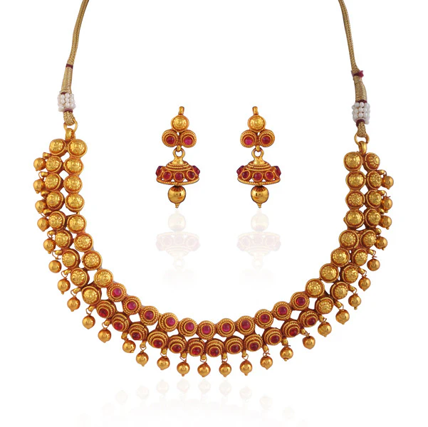 Alluring antique kemp necklace set